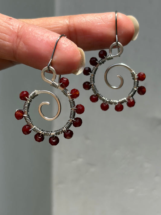 Simple spiral bead earrings πβ¨