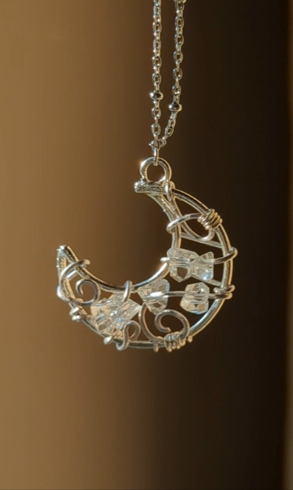 Moon Pendant Necklace πβ¨