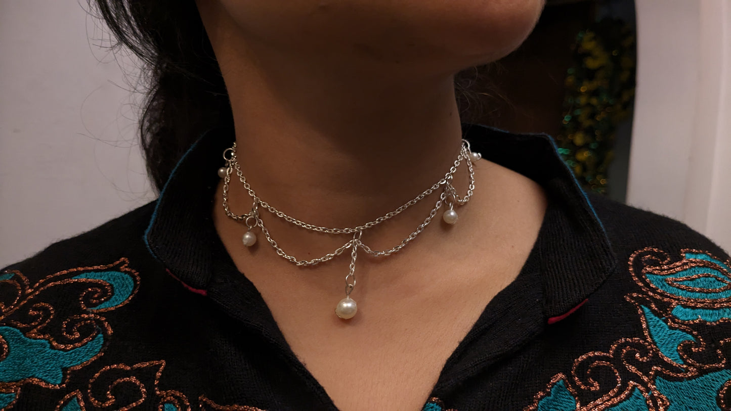 Classic Pearl Necklace ⚪🦪