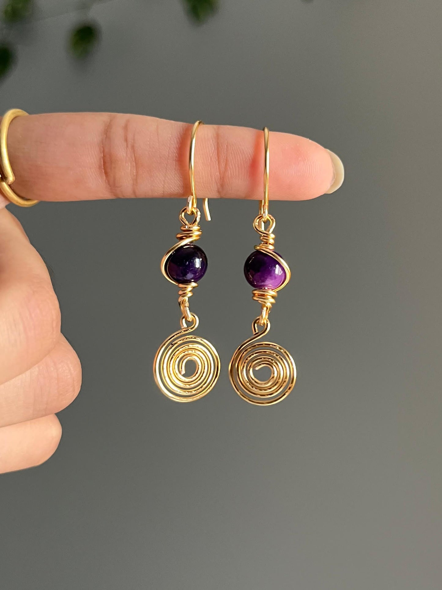 Nightshade Swirl Earrings ✨