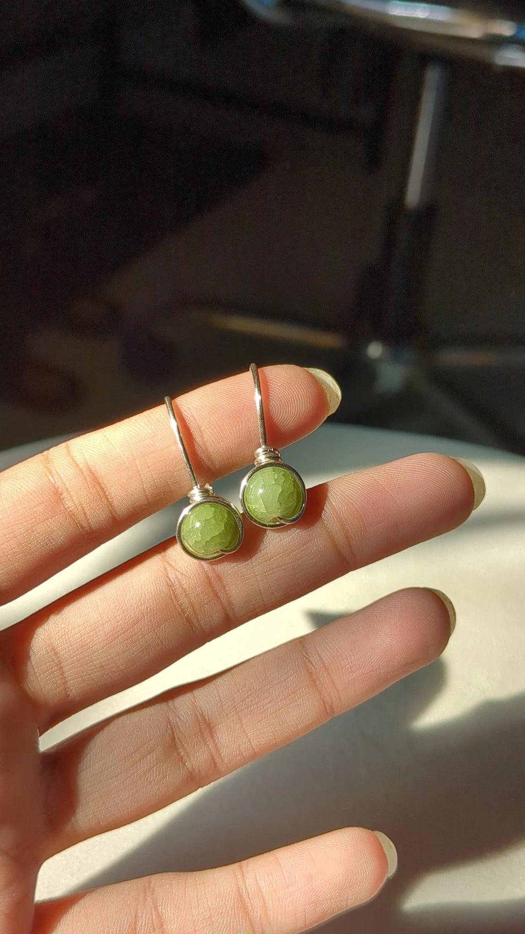 Minimal Wire Glass Bead Earrings π€