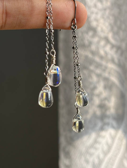 Minimal Raindrop Earrings 💧🌧️