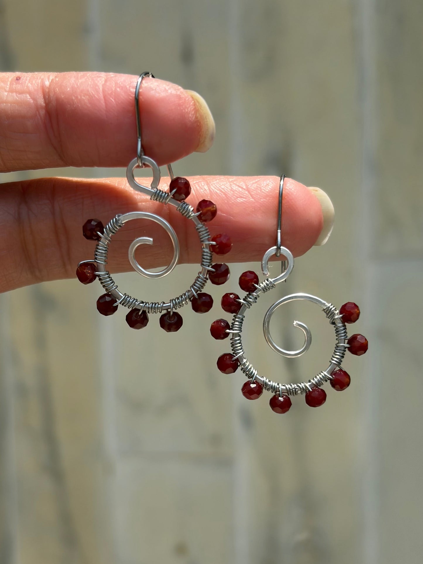 Simple spiral bead earrings 🌀✨