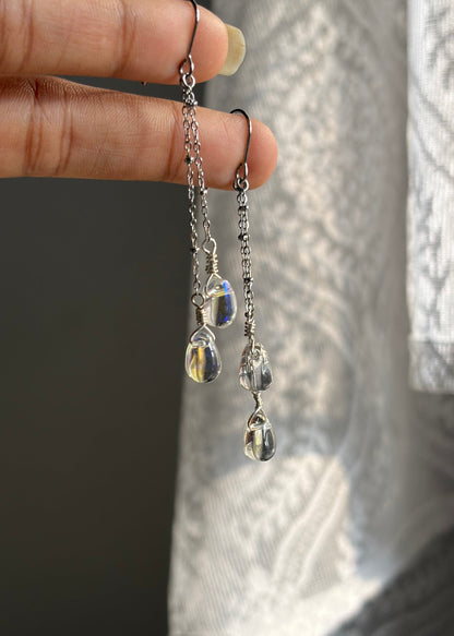 Minimal Raindrop Earrings 💧🌧️