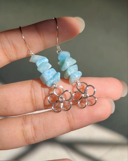 Minimal Flower Gemstone Earrings 🪻✨