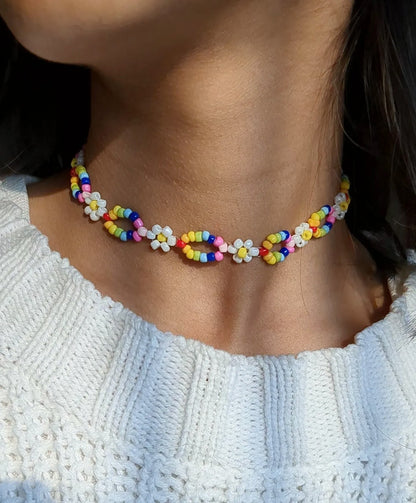 Daisy Rainbow Choker 🌈🌼