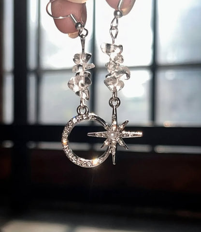 Winter Midnight Earrings 🌙🤍✨