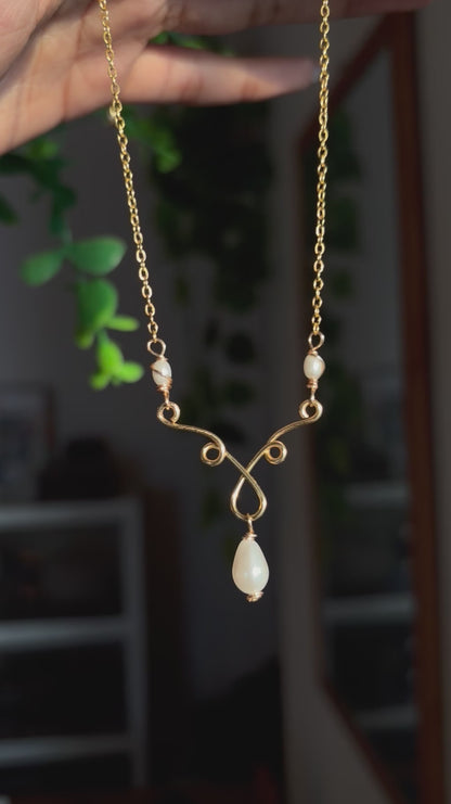 Dainty Pearl Necklace ✨