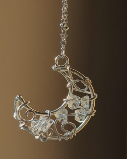 Moon Pendant Necklace 🌙✨