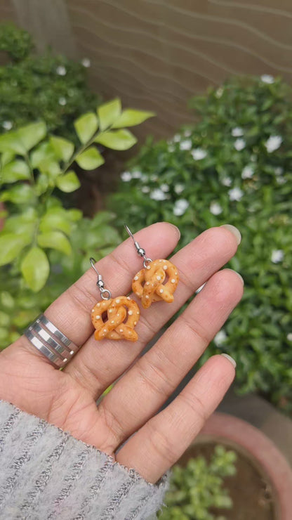 Pretzel Earrings 🥨