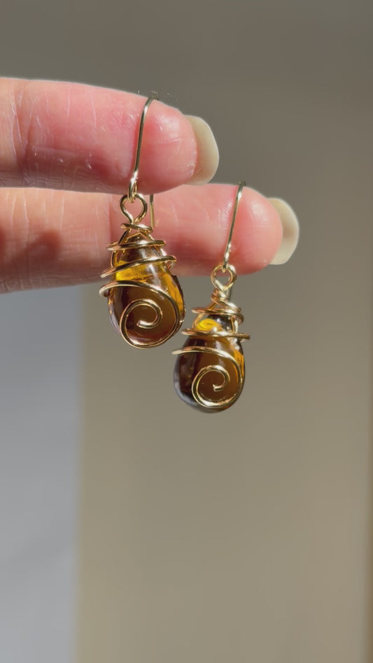 Honey Pot Earrings 🍂