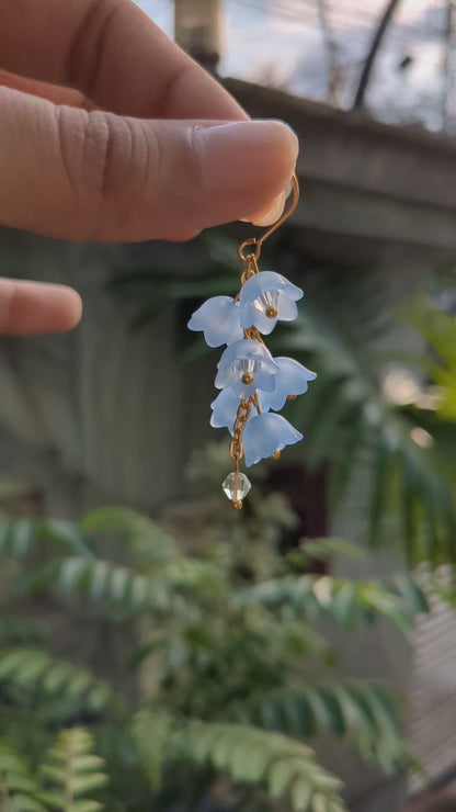 Florabell Earrings 🌸🩵