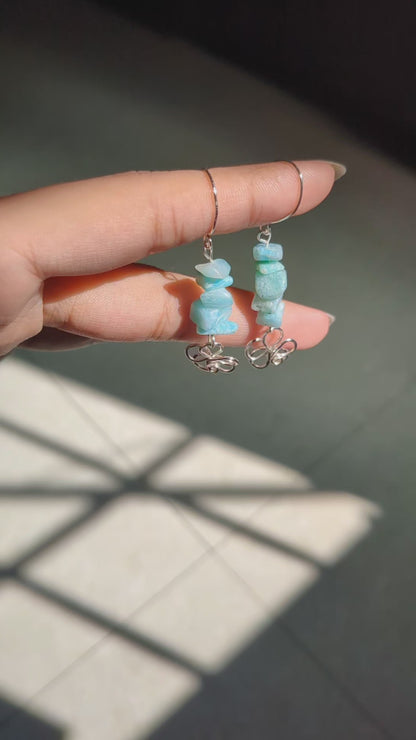 Minimal Flower Gemstone Earrings 🪻✨