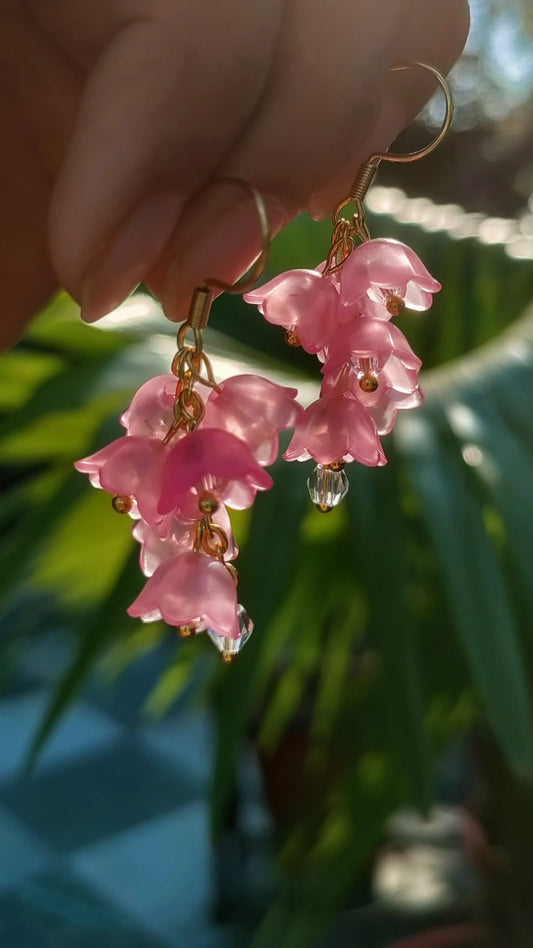 Florabell Earrings 🌸🩵