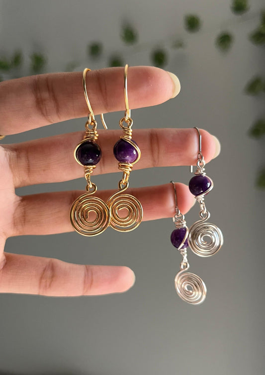 Nightshade Swirl Earrings ✨
